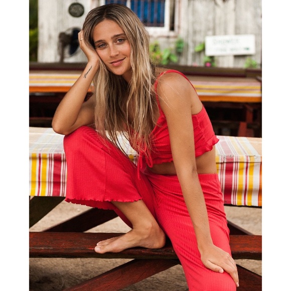 ☆ Billabong Red Cropped Bralette Top - Picture 2 of 5